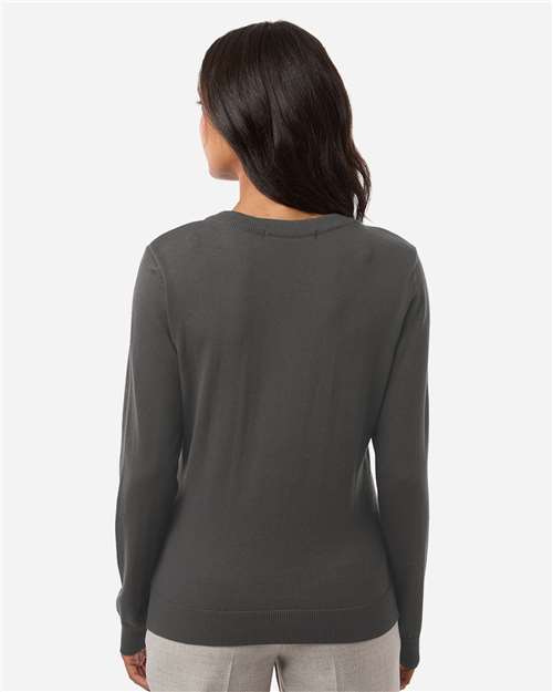 Women's New Classics V-Neck Sweater - DG445W