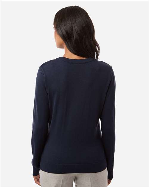 Women's New Classics V-Neck Sweater - DG445W